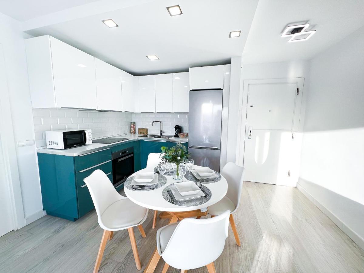 Apartamento A 900 M De La Playa Y Con Vistas Al Mar En ฟูเอนฮิโรลา ภายนอก รูปภาพ