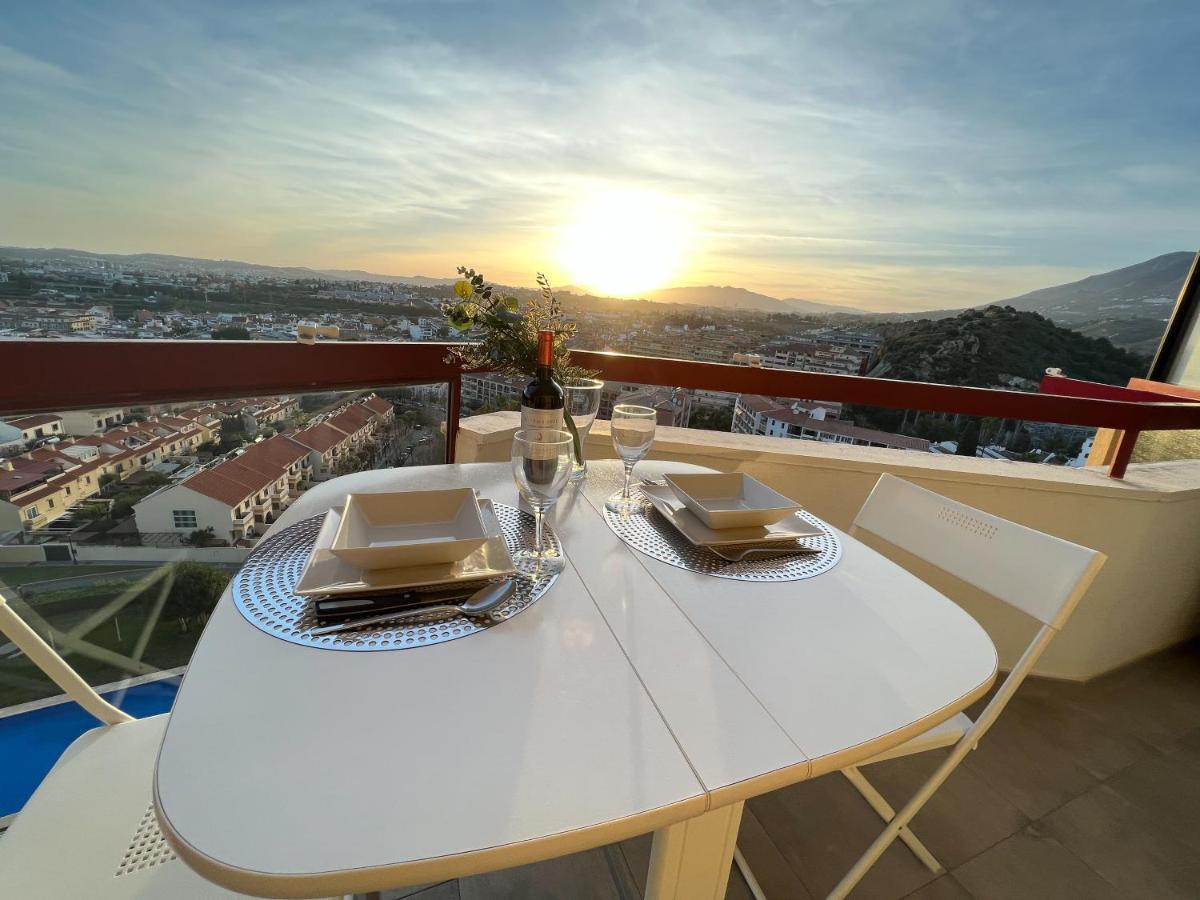 Apartamento A 900 M De La Playa Y Con Vistas Al Mar En ฟูเอนฮิโรลา ภายนอก รูปภาพ