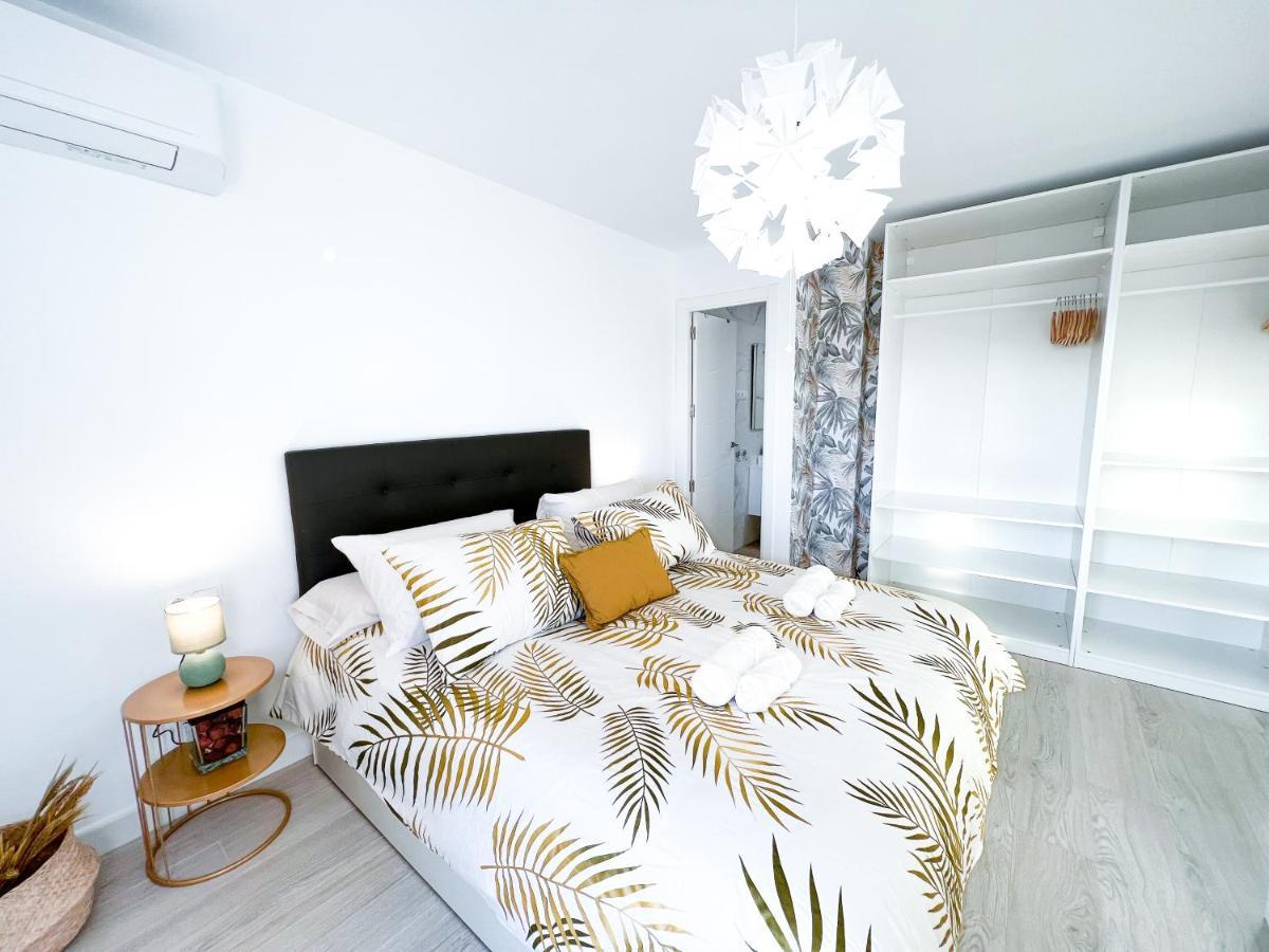 Apartamento A 900 M De La Playa Y Con Vistas Al Mar En ฟูเอนฮิโรลา ภายนอก รูปภาพ